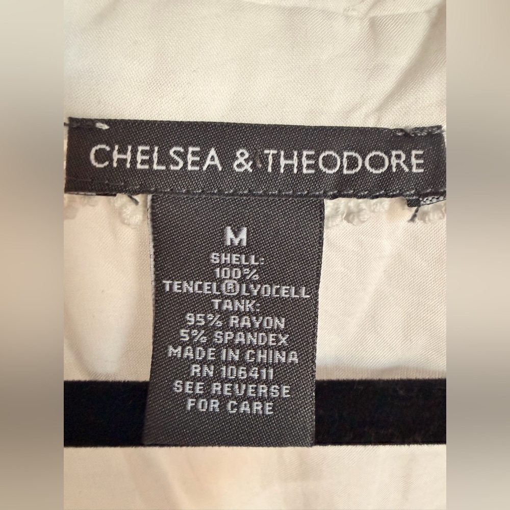 Chelsea & Theodore Sleeveless White Button-Down Blouse Semi-Sheer - Picture 5 of 5